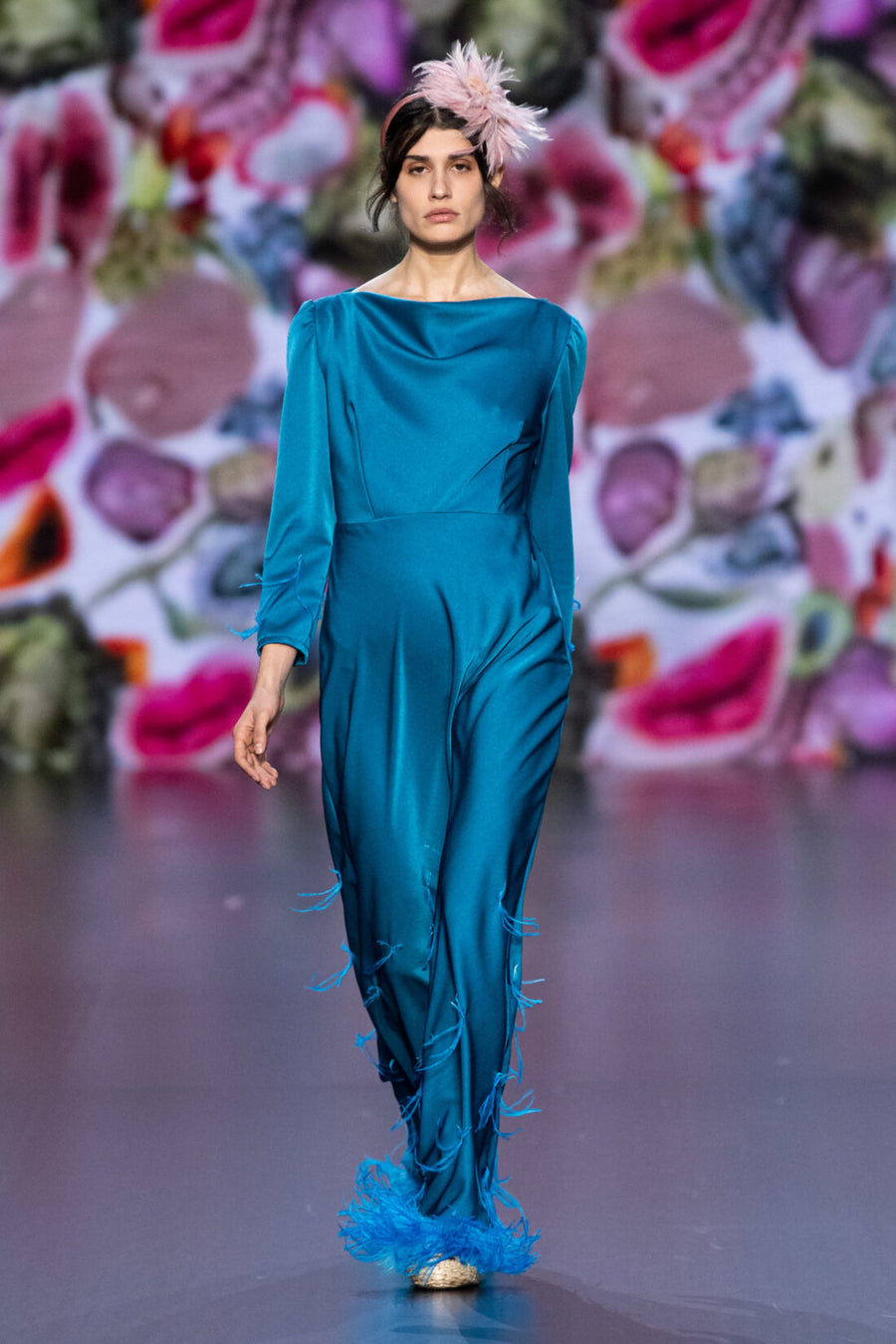 FASHION SHOW